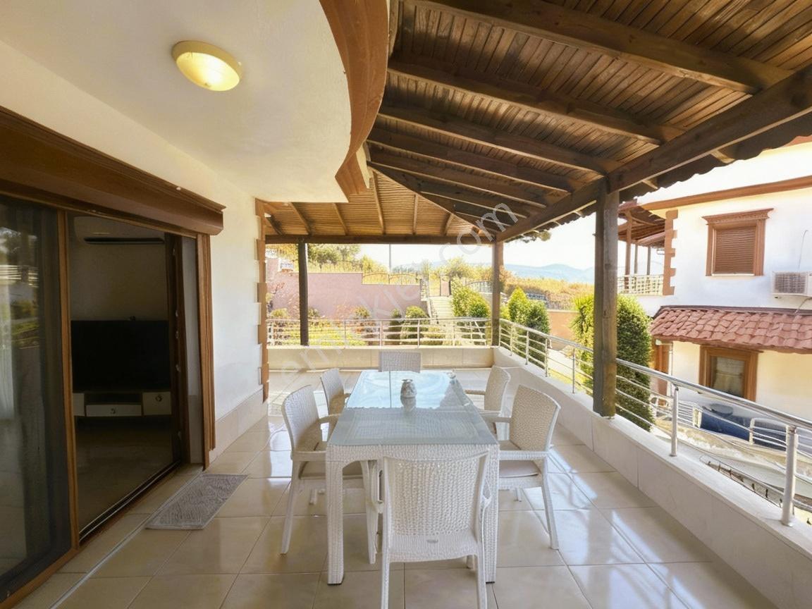 Soğucak'ta Satılık Deniz Manzaralı Villa - Görsel 7