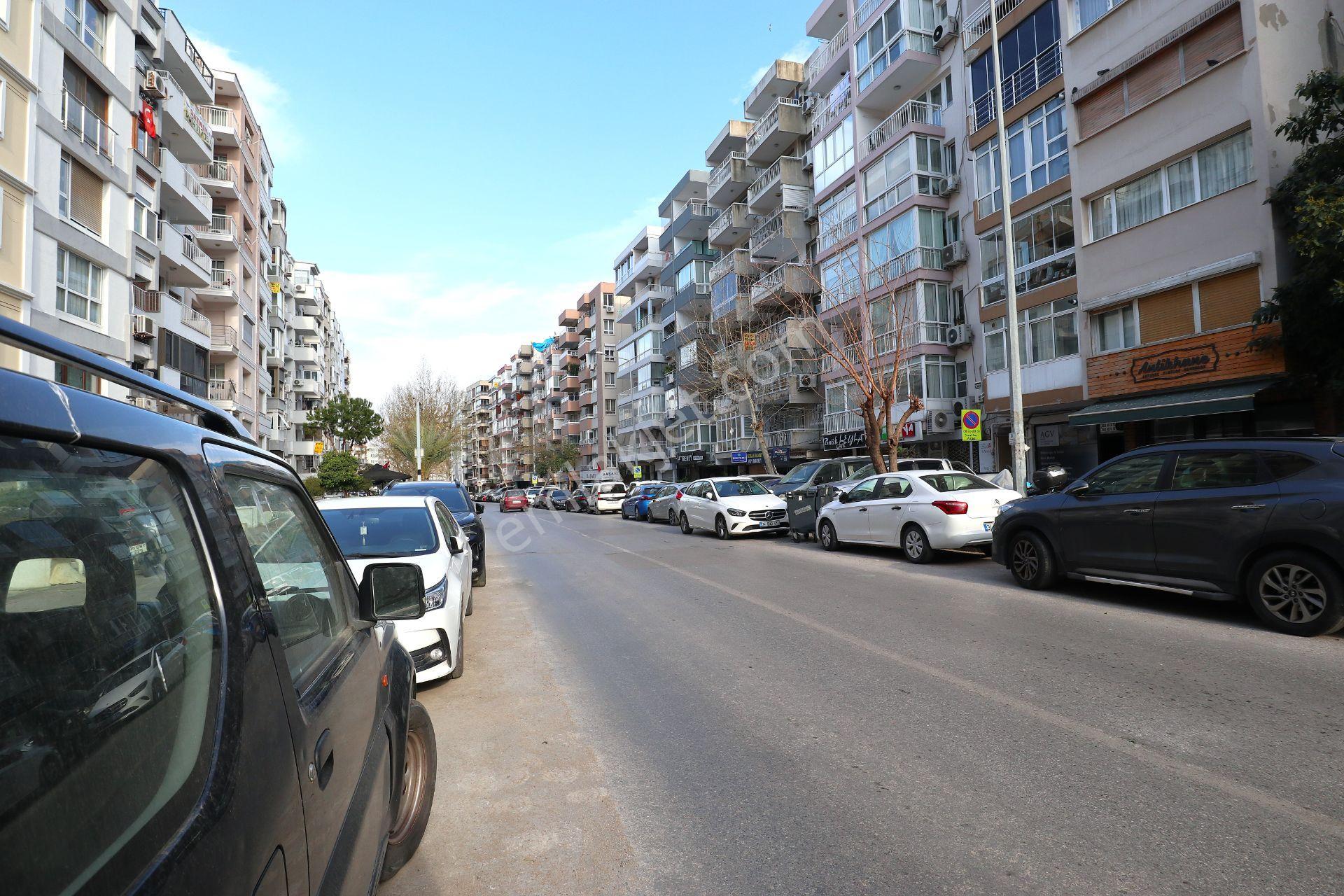 Simge Emlak Göztepe Mithatpaşa Caddesi Üzeri Satılık İşyeri - Görsel 6
