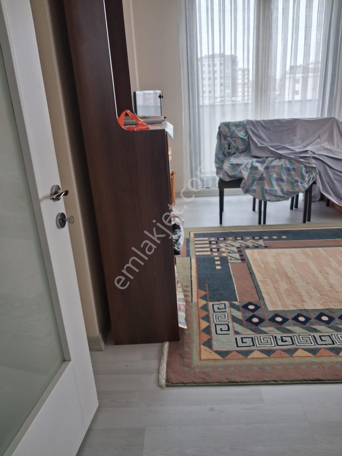 Merdivenköyde 2+1 Pay Ölçerli Lüks Daire Manzaralı 5 Senelik - Görsel 12