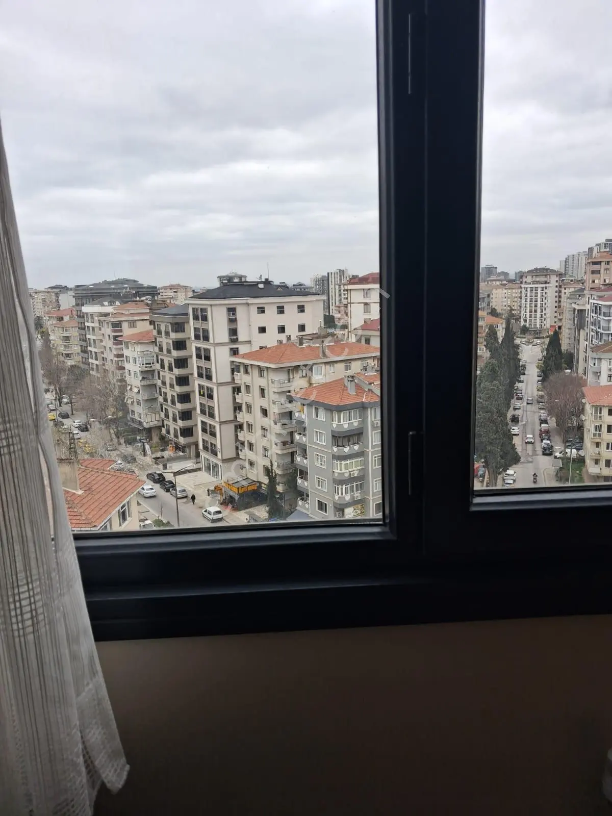 Merdivenköyde 2+1 Pay Ölçerli Lüks Daire Manzaralı 5 Senelik - Görsel 2