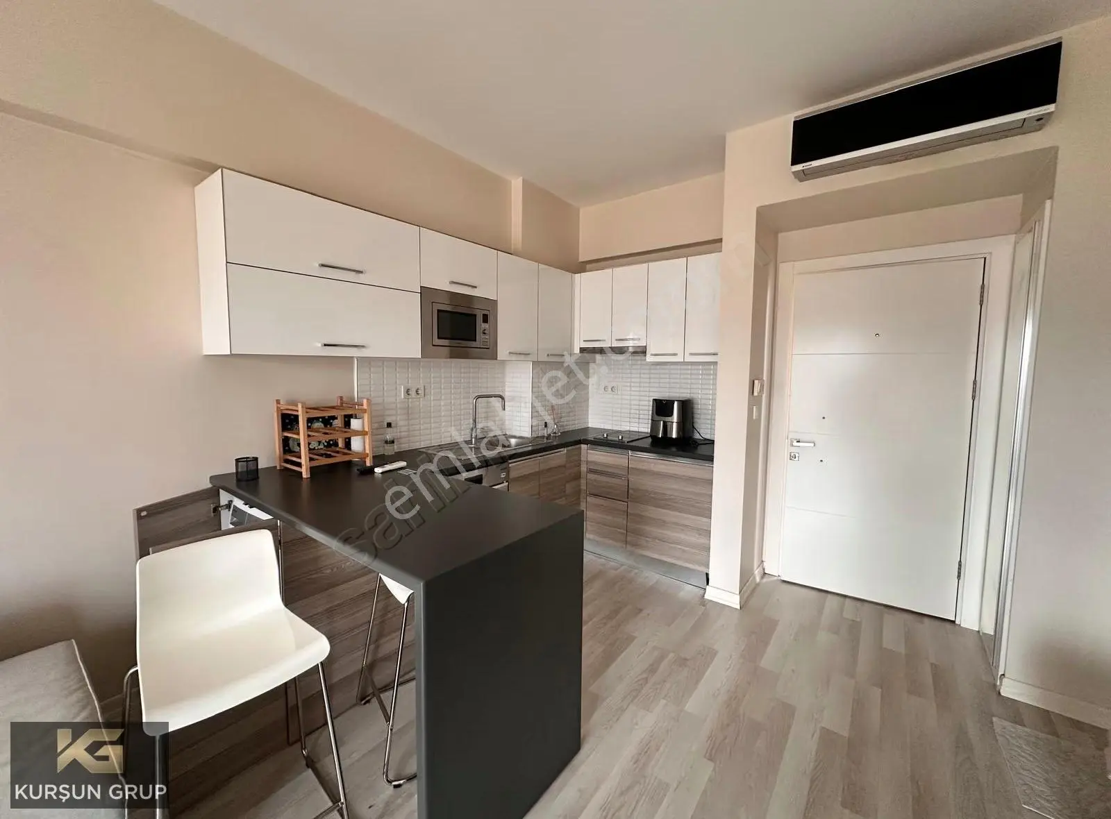 Kurşun Grup'tan Güzelyurt Mah. Lüx Sitede Eşyalı, Boş 1+1 Daire - Görsel 3