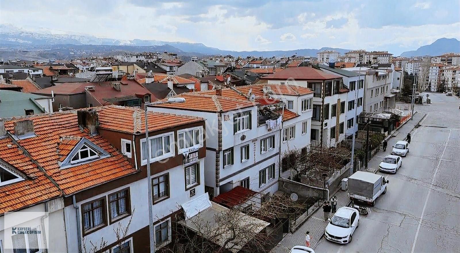 Osmanlı Mah. Komple Satılık Bina En Güzel Konumda