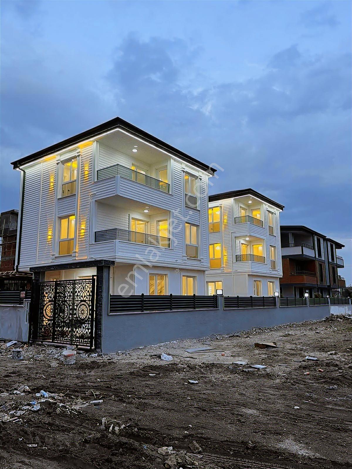 ꧁inforyap꧂ Satılık Denize Yürüme Mesafesinde 4+1 Tripleks Villa - Görsel 6