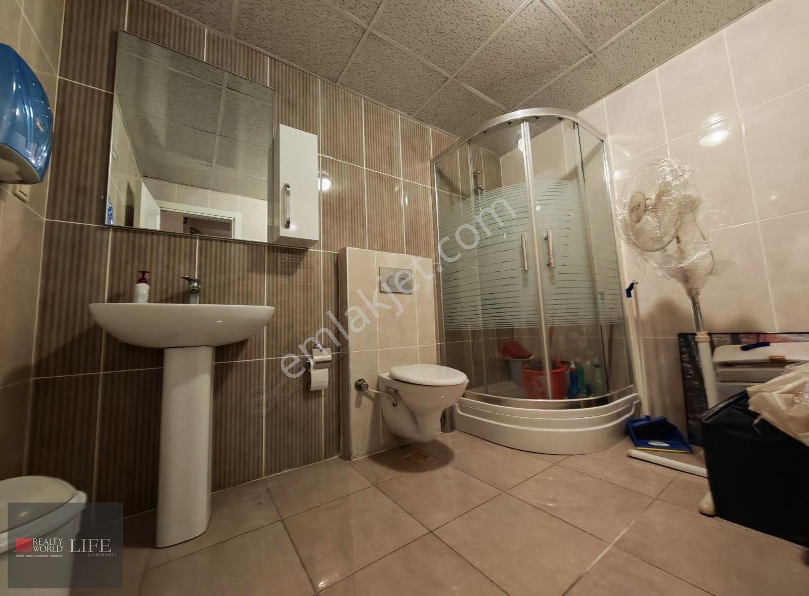 Rw Lıfe// İstiklal Mah. Esen Sokakta 1+1 55m2 Satılık Daire