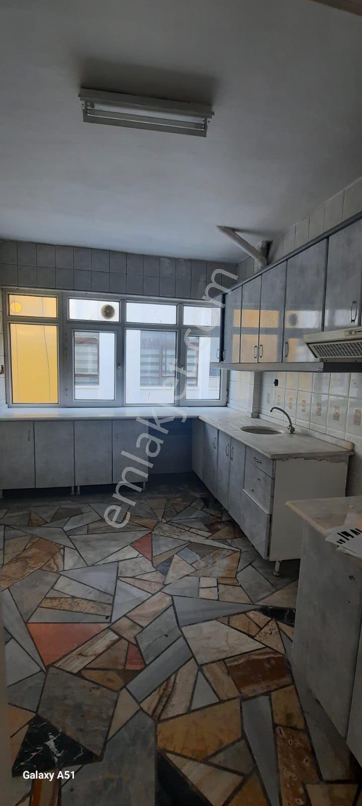 Kayseri Merkeze Yakın 4 Oda Kiralık Ofis 200 M2 - Görsel 13