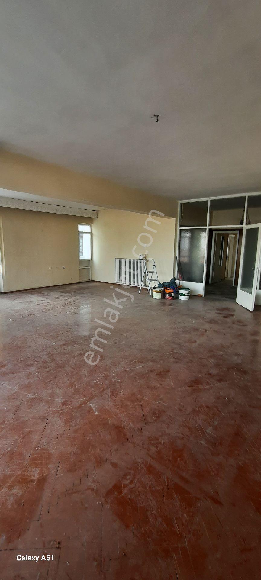 Kayseri Merkeze Yakın 4 Oda Kiralık Ofis 200 M2 - Görsel 29