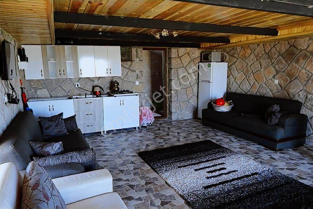 Pursaklar Yeşil Yurtta Site İçinde 500m Arsayla Muhteşem Taş Ev - Görsel 14