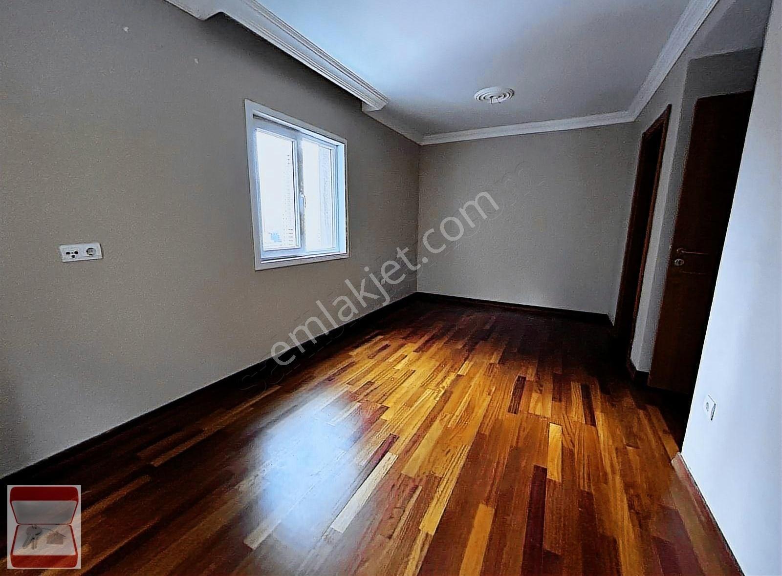 Solarkent Sitesi B Bloklarda Boş Hazır 3+1 Satılık Daire - Görsel 2