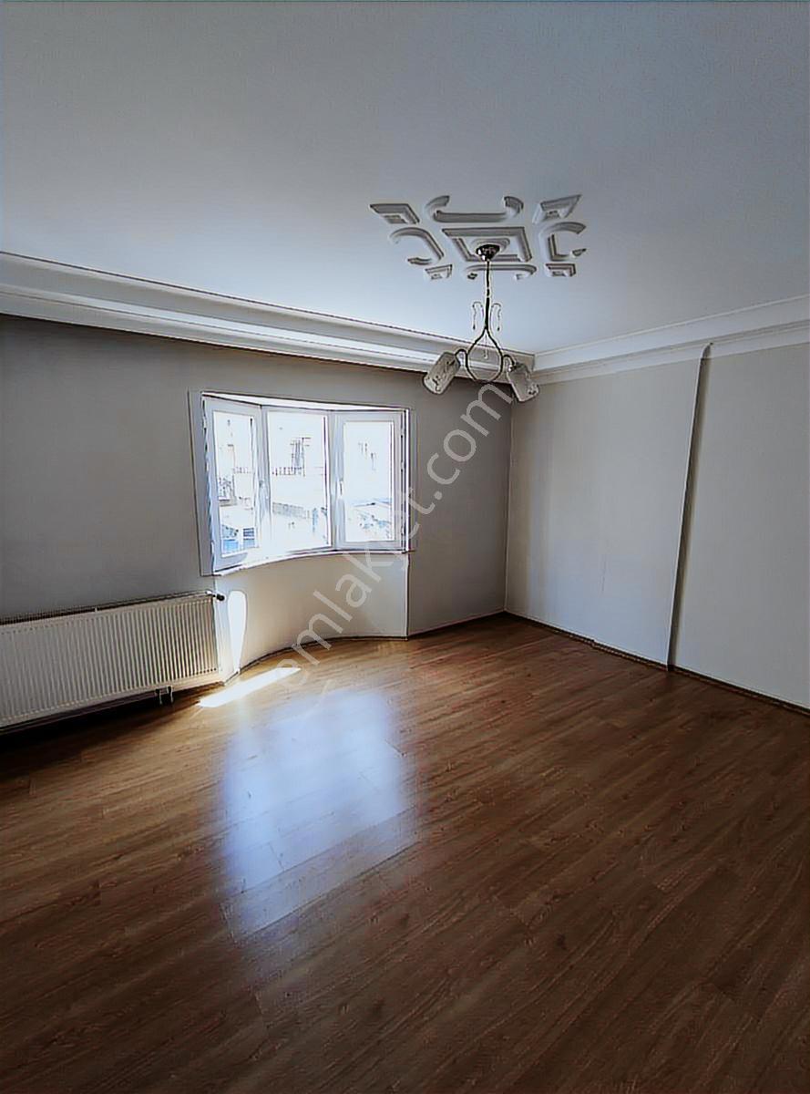 Nova'dan Cumhuriyet Mh'de 3+1 Ferah Kiralık Daire - Görsel 12