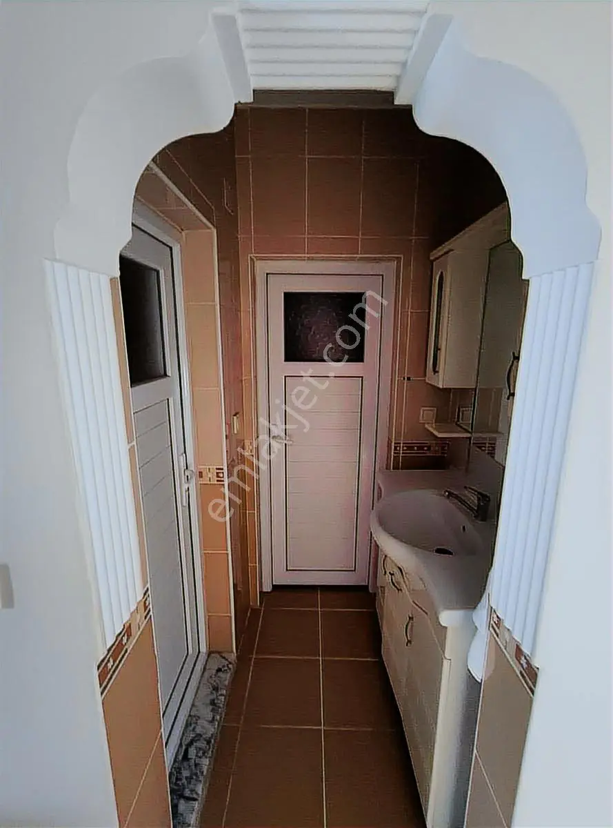 Nova'dan Cumhuriyet Mh'de 3+1 Ferah Kiralık Daire - Görsel 8