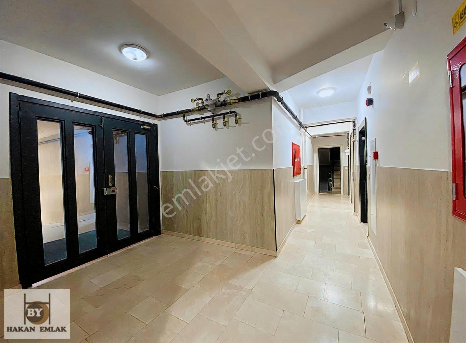 Kod/949/merterde Kapalı Otoparklı Sıfır 4+1 Dublex Daire - Görsel 8