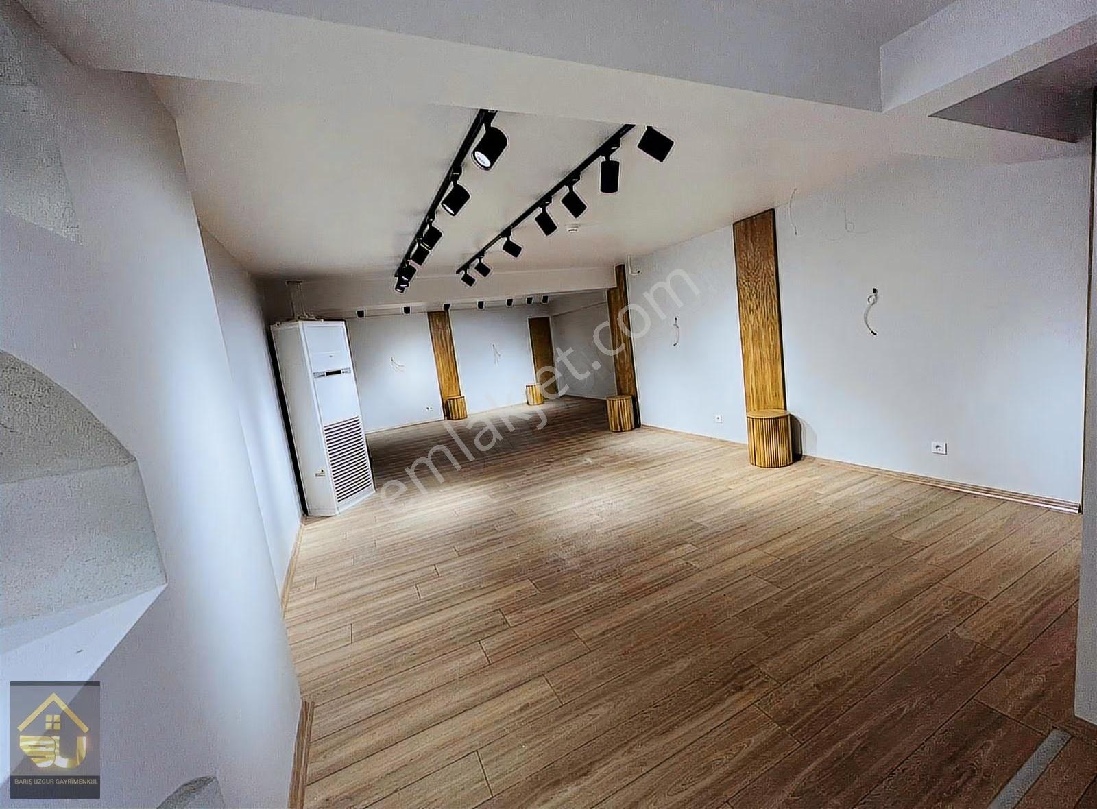 Turangüneş Üzeri Tabela Değeri Yüksek Olan 280m2 Satılık Dükkan - Görsel 3