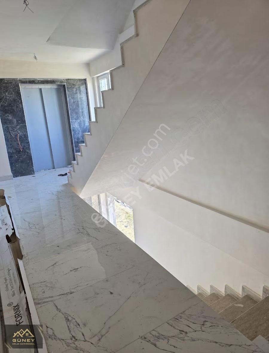 Esentepe'de Satılık 2+1 Daire (93m²) - Görsel 2