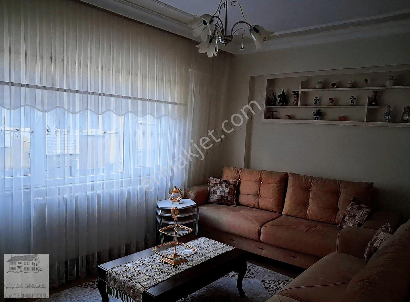 Satılık Yatırımlık 3+1 Cafesera Arka Sokagında Arakat Daire - Görsel 12