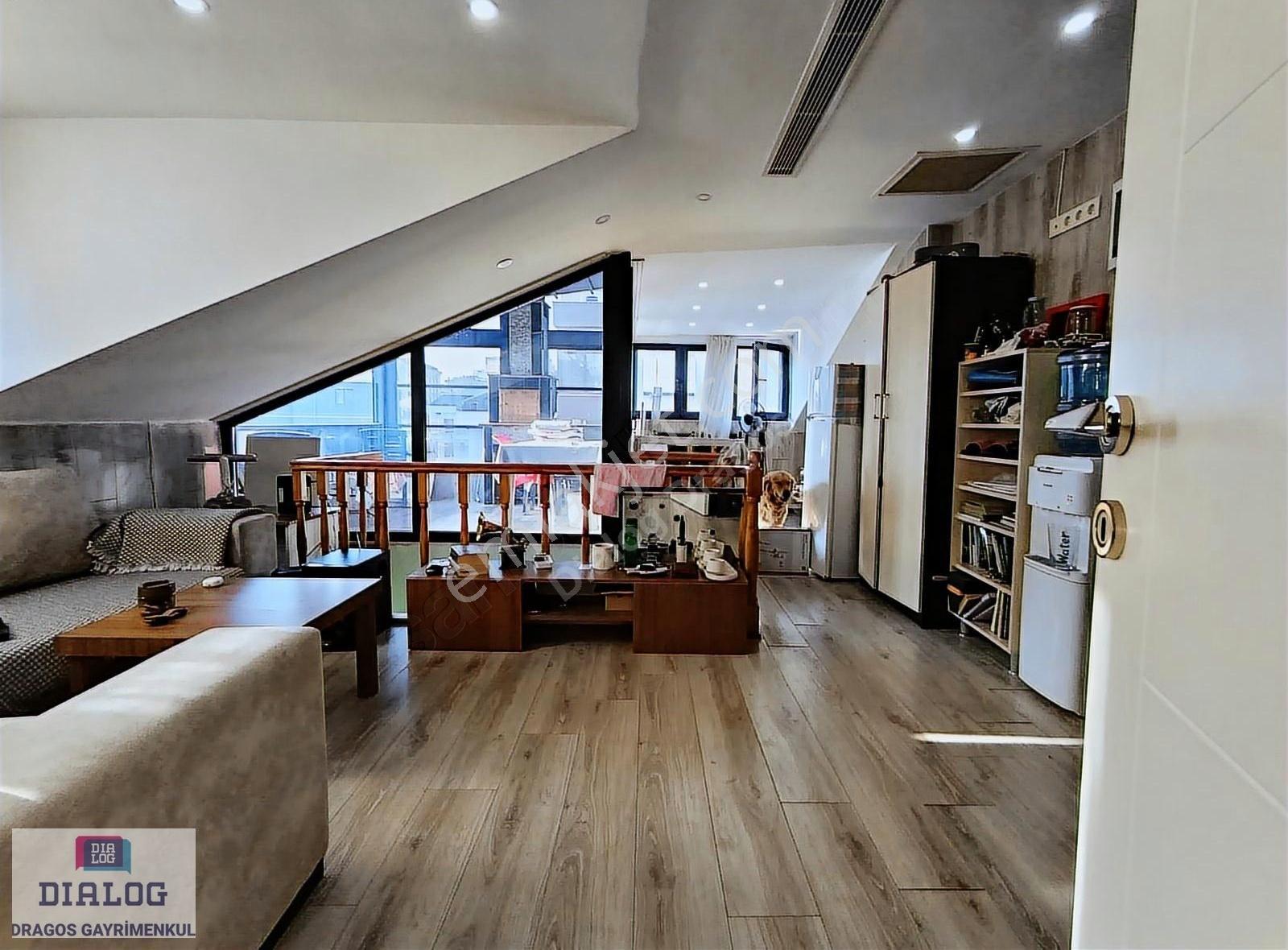 Süreyyaplajında Deniz Manzaralı 165m2 3+2 Satılık Daire - Görsel 6