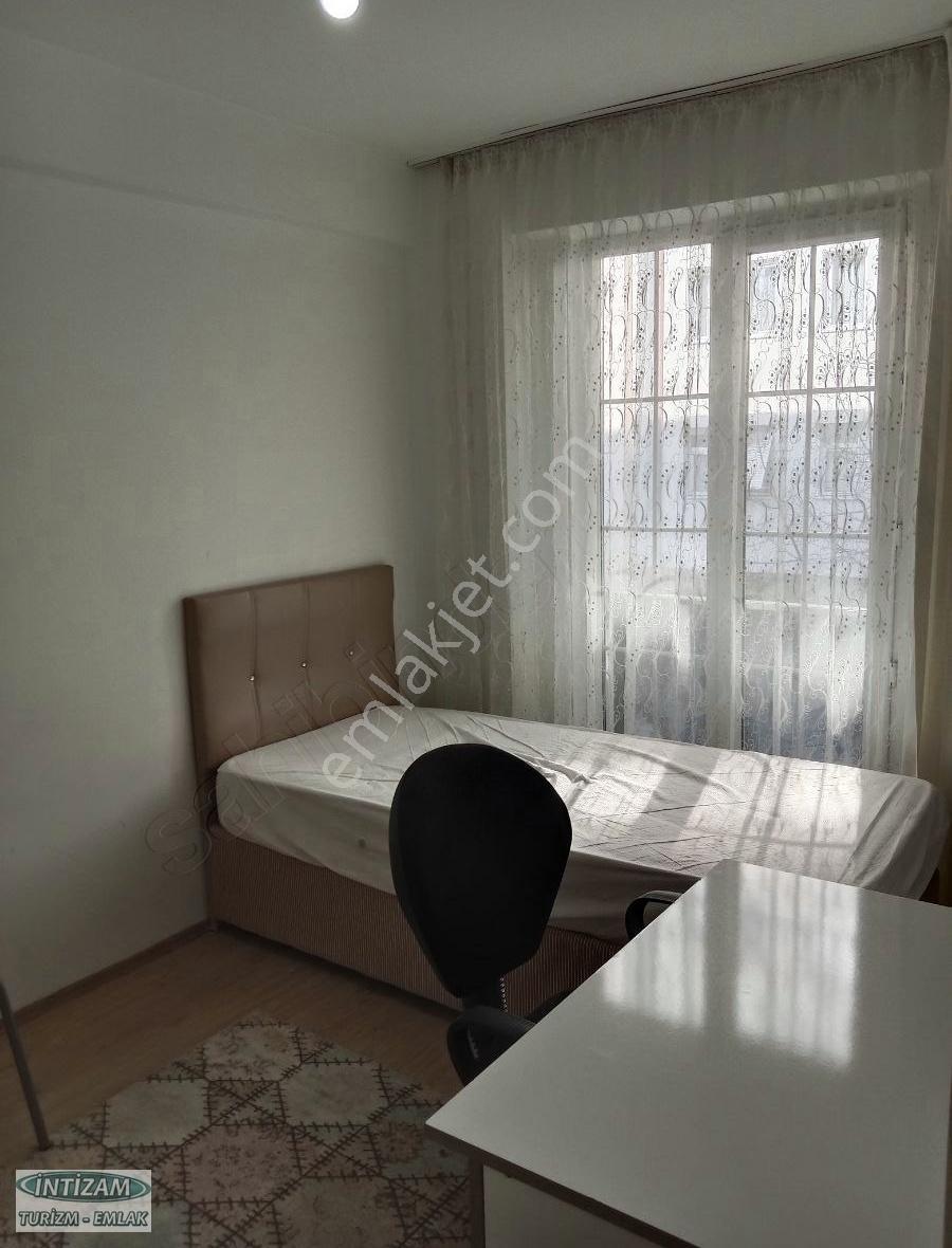 Isparta Merkez Ordu Evine Yakın 2+1 Eşyalı Apart