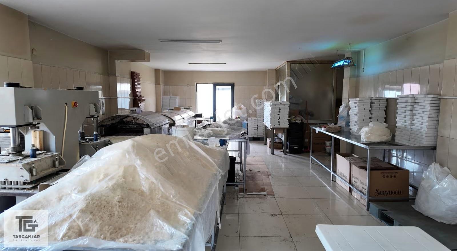Tarcanlardan Yeşilovada Cadde Üstü 209m², 2 Katlı Satılık Dükkan - Görsel 11