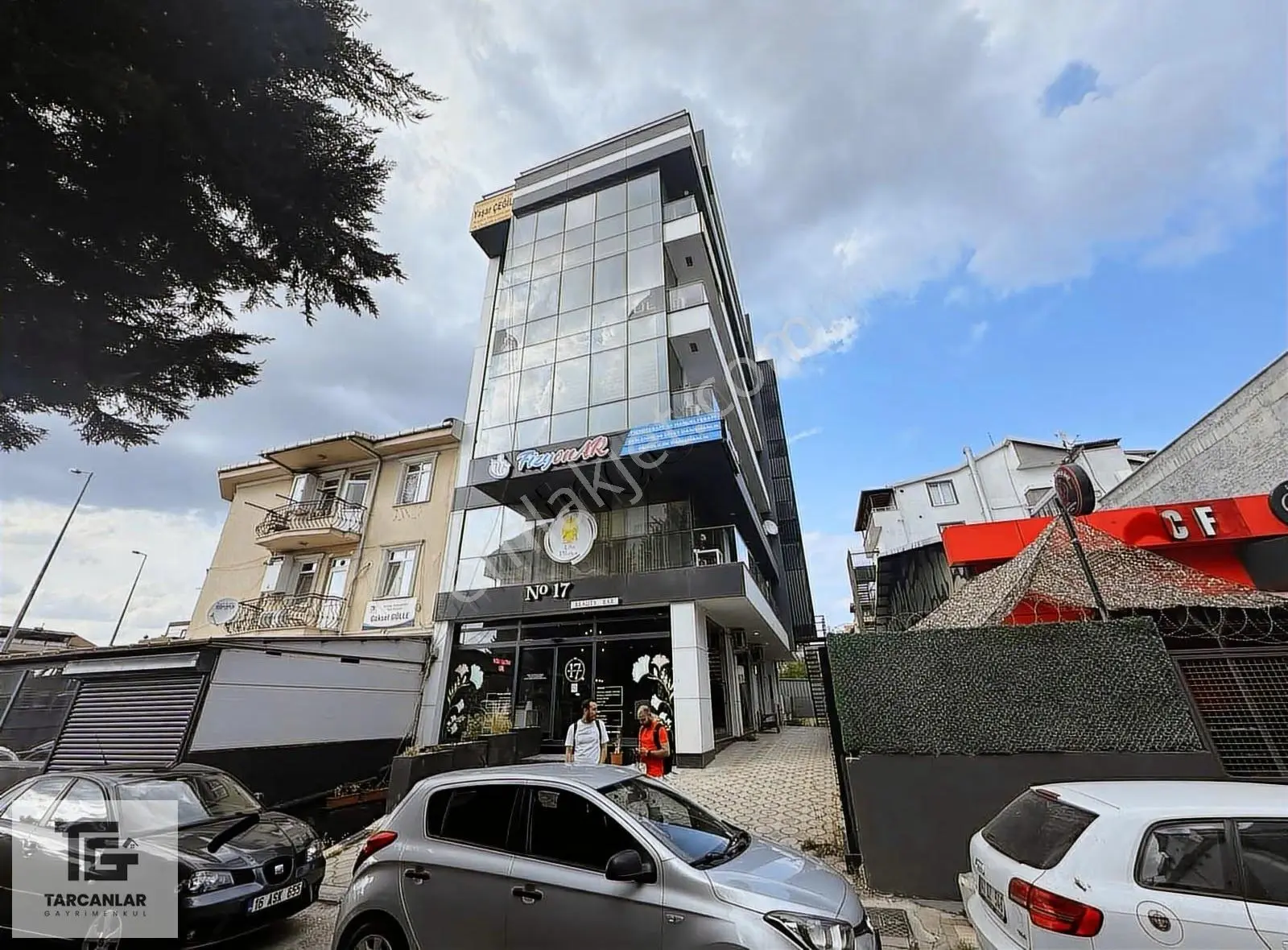 Tarcanlardan İzmit Yahyakaptanda Fırsat Büro Ofis Katı -iş Yeri