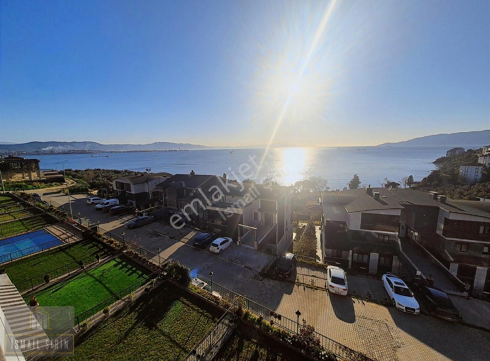 İ.şirinden Gemlik Cumh.mah. Hasanağa Mevkiinde Muhteşem Deniz Manzaralı Havuzlu Lüx 4+1 Dublex Daire - Görsel 21