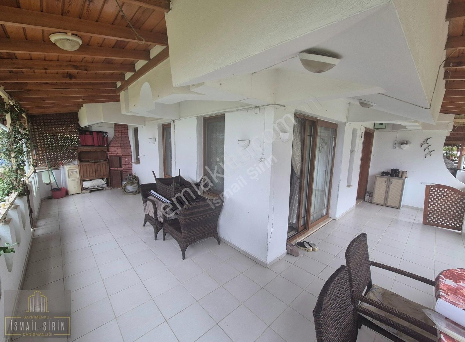 İsmail Şirinden Narlıda Denize Sıfır Havuzlu Sitede Dublex Villa - Görsel 15