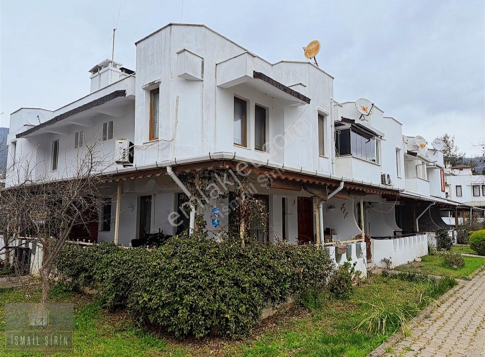 İsmail Şirinden Narlıda Denize Sıfır Havuzlu Sitede Dublex Villa - Görsel 2
