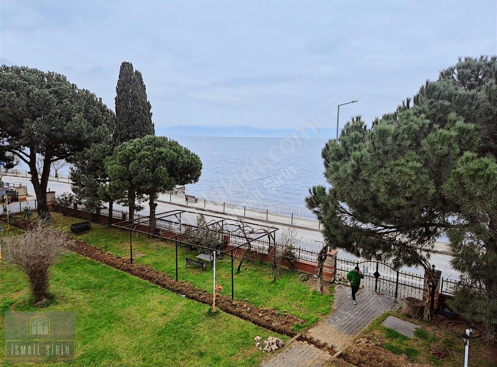 İsmail Şirinden Narlıda Denize Sıfır Havuzlu Sitede Dublex Villa - Görsel 28