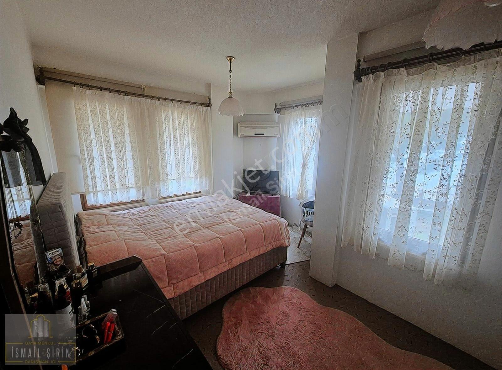 İsmail Şirinden Narlıda Denize Sıfır Havuzlu Sitede Dublex Villa - Görsel 9