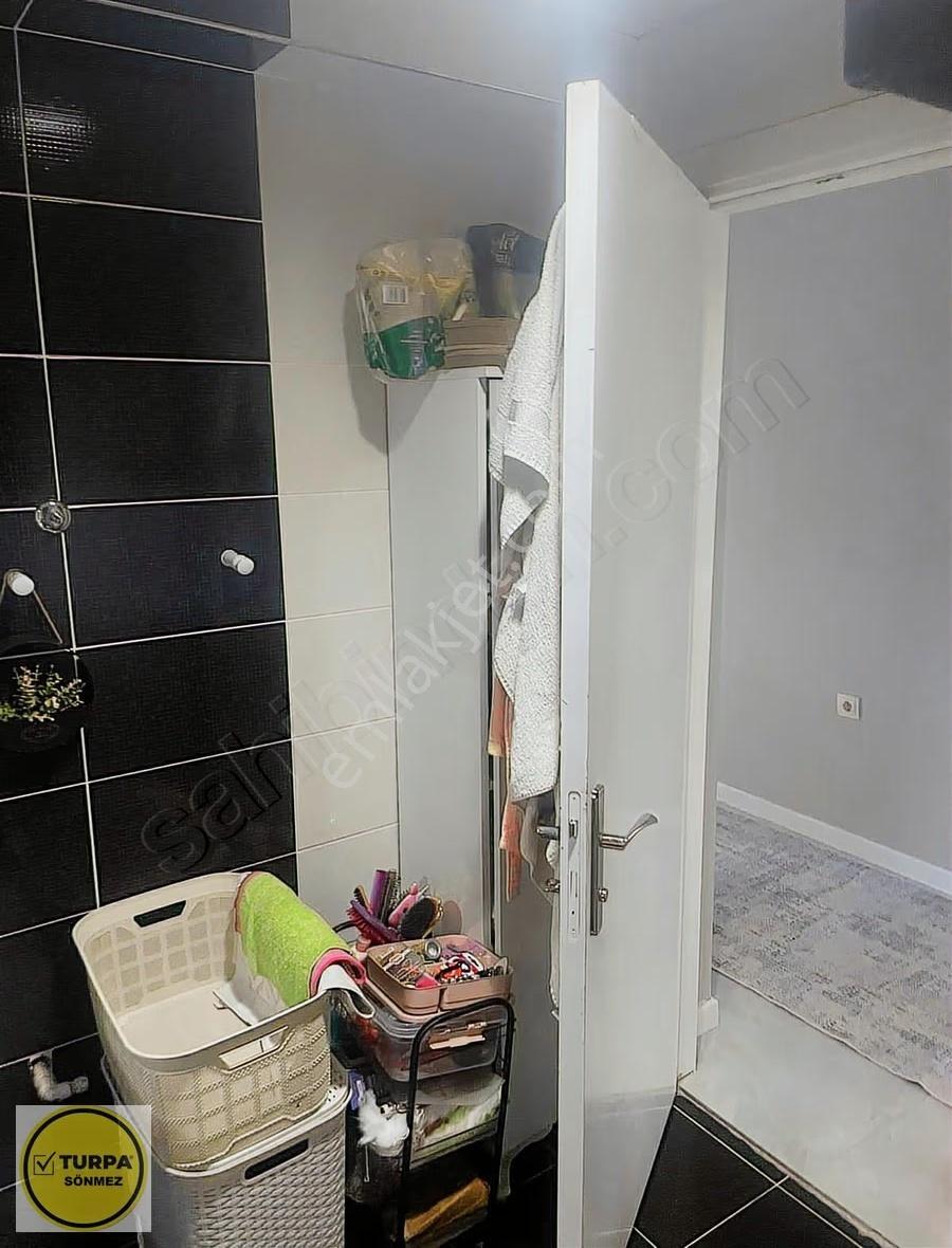 Turpa Sönmez'den Havuzlu Sitede 3+1 Geniş Daire - Görsel 22