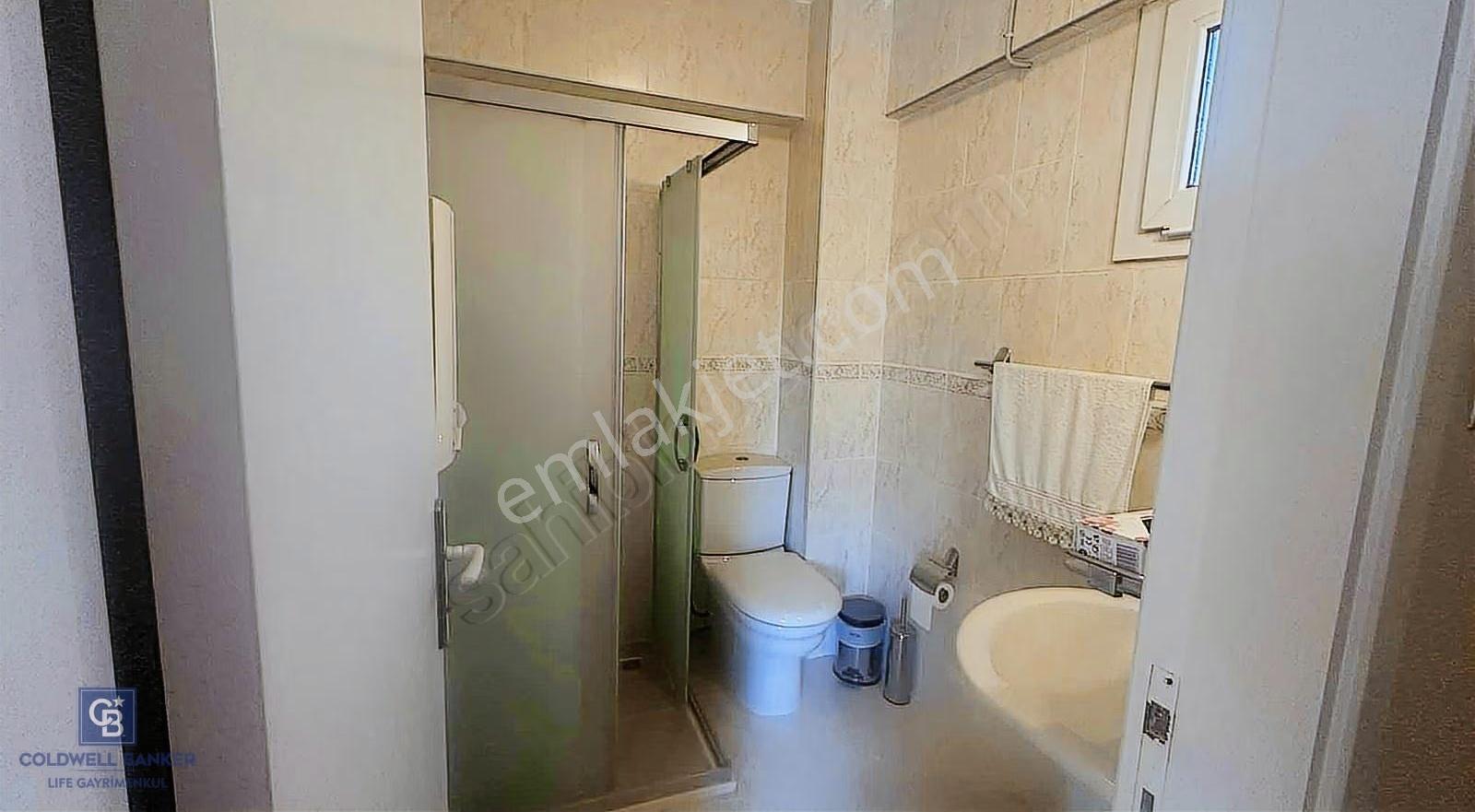 Urla Altınköy Çiftlikevlerinde Geniş Bahçeli 3+1 Kiralık Villa - Görsel 9
