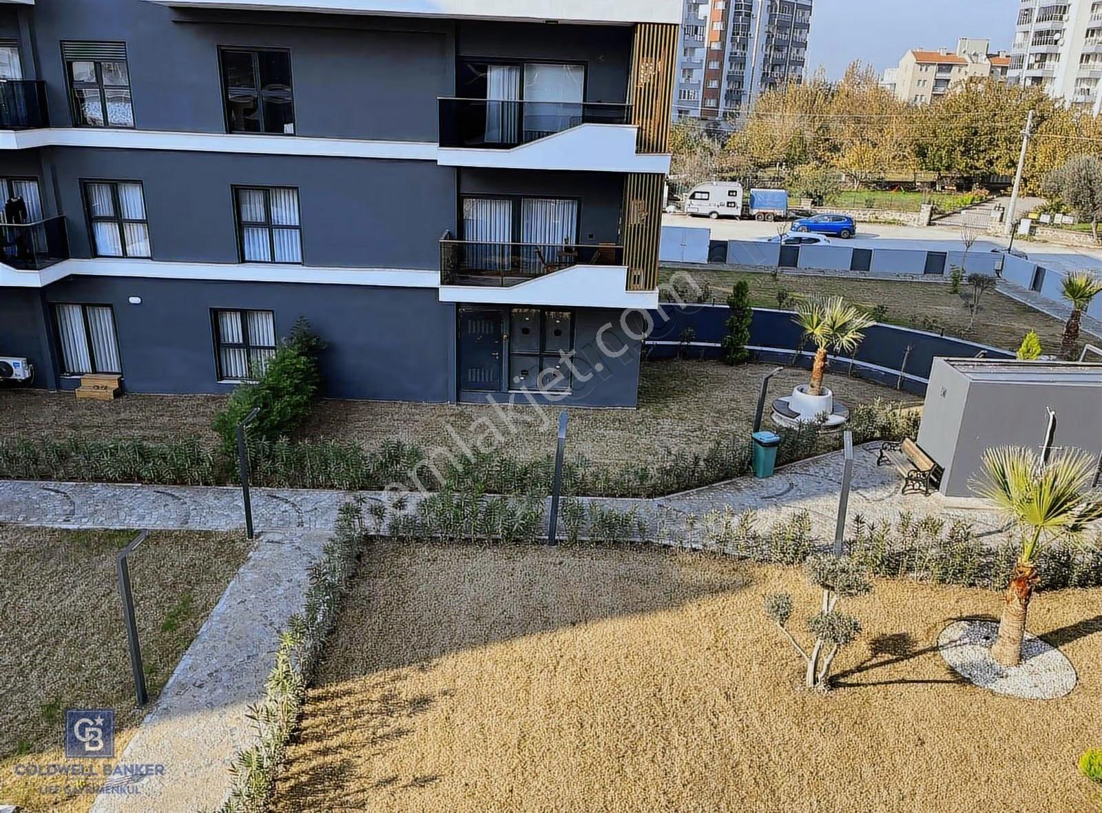 Çiğli Azel Deluxe Sitesi Havuz Cephe Satılık 2+1 Daire - Görsel 18