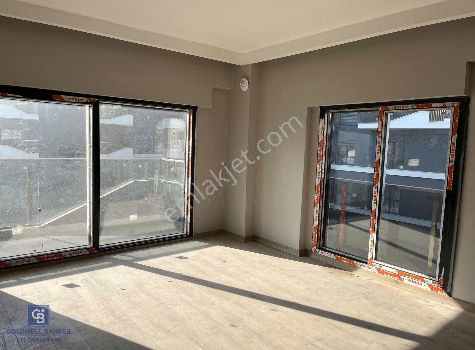 Çiğli Azel Deluxe Sitesi Havuz Cephe Satılık 2+1 Daire - Görsel 23