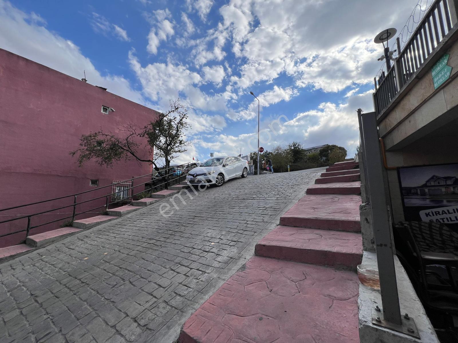 Sütlüce Toki Konutları Satılık Devren Hazır Market Dükkan İle Berabe - Görsel 2