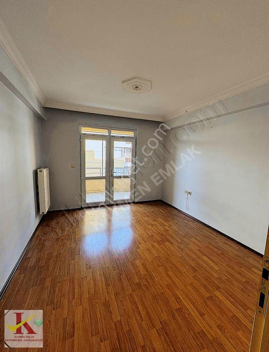 Kaymen Emlaktan Ertaş Altı Mükemmel Konumda Kiralık Arakat Daire - Görsel 26
