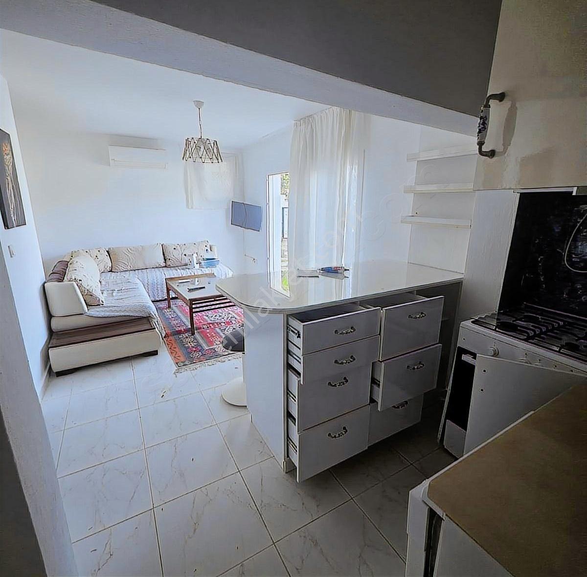 Yalıkavak Gümüşkaya Sitesinin İçi Yenilenmiş En Güzel Villası