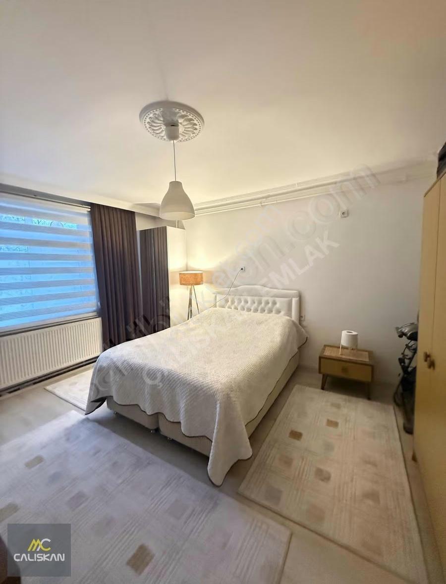 Karşıyaka Ticari+konut İmarlı 326 M2 Arsa Ve 2 Katlı Müstakil - Görsel 20