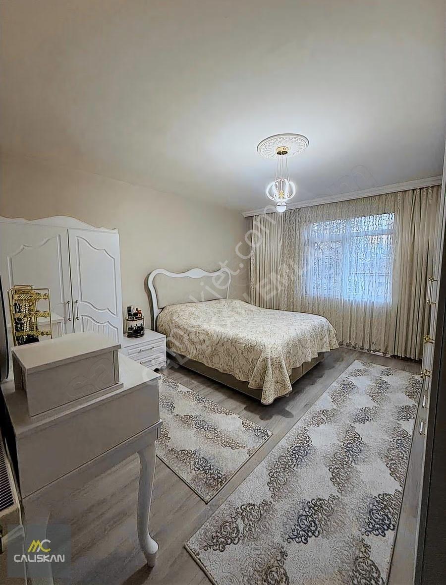 Karşıyaka Ticari+konut İmarlı 326 M2 Arsa Ve 2 Katlı Müstakil - Görsel 11