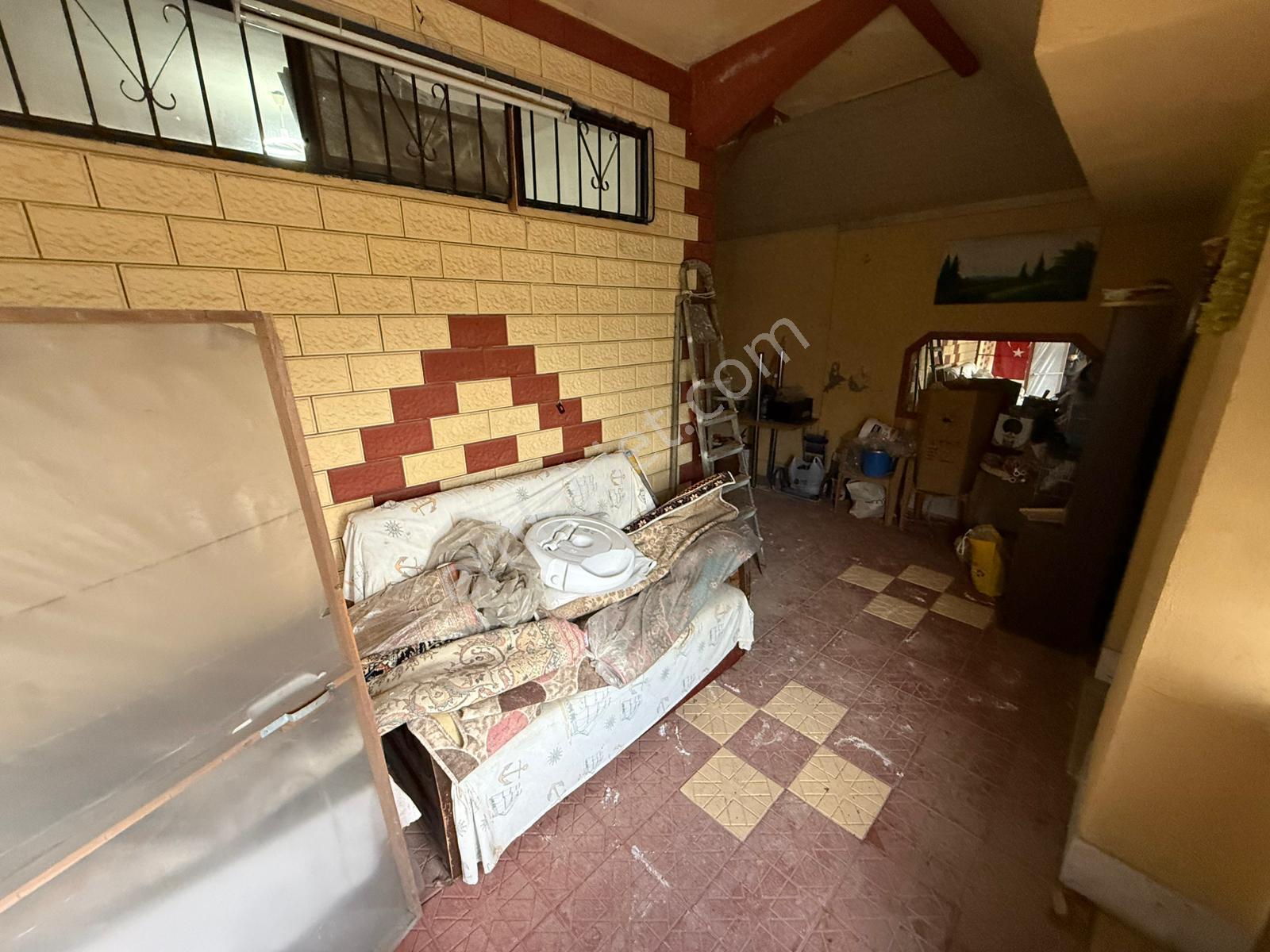 Menderes Turyap'tan Görece Hürriyet Mh. Komple Satılık Bina - Görsel 25