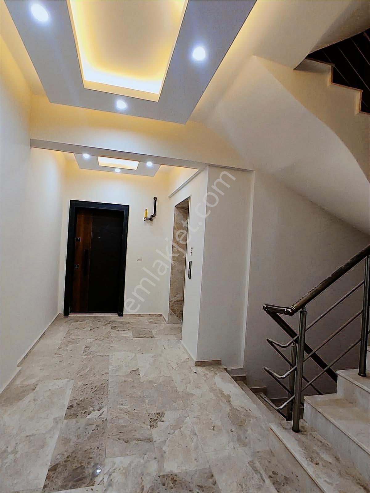 Menemen Seyrek'te 1+1 Eşyalı Satılık Daire - Görsel 4