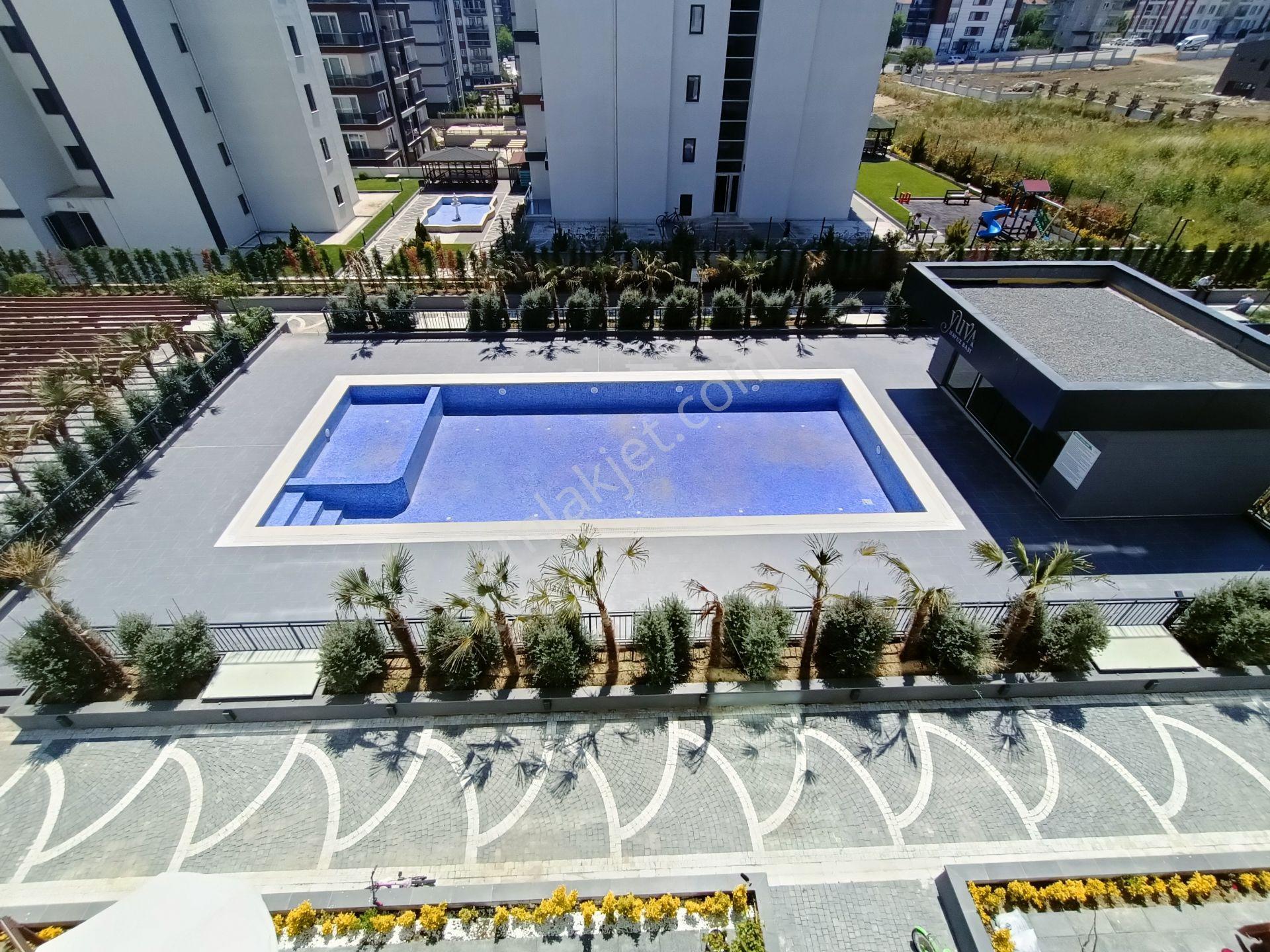 Silivri Yuva Konutları Nda Büyük Tip 3+1 Satılık Lüks Daire - Görsel 8