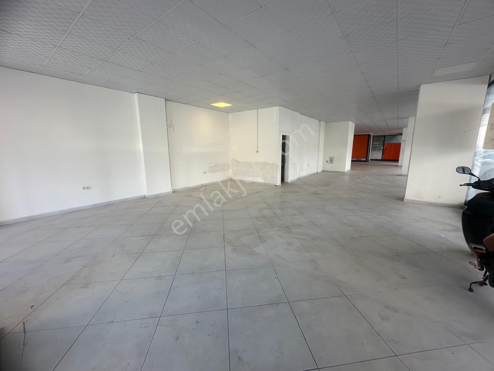 Alanya Saray Mah.kiralık 300 M2 Dükkan - Görsel 14