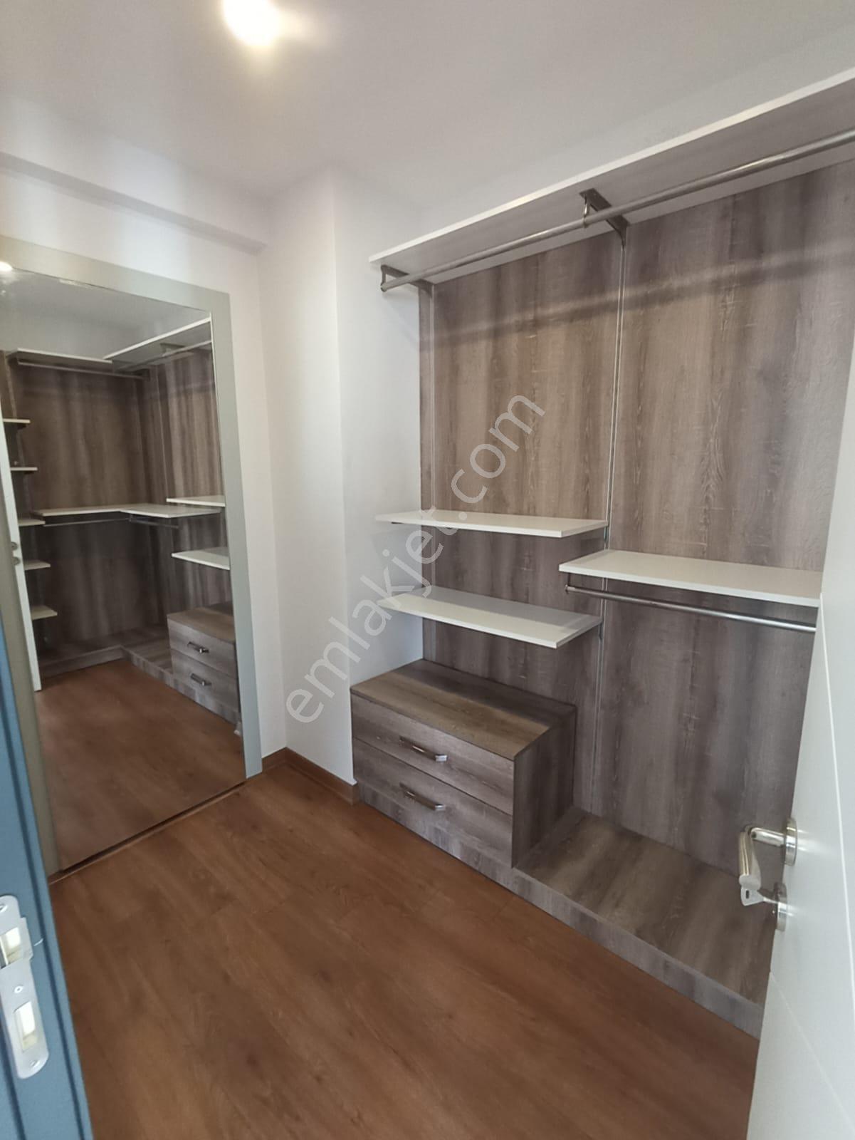 Barajyolunda Kapalı Otoparklı 3+1 Ebeveyn Banyolu Giyinme Odalı Doğalgazlı Lüks Daire - Görsel 24