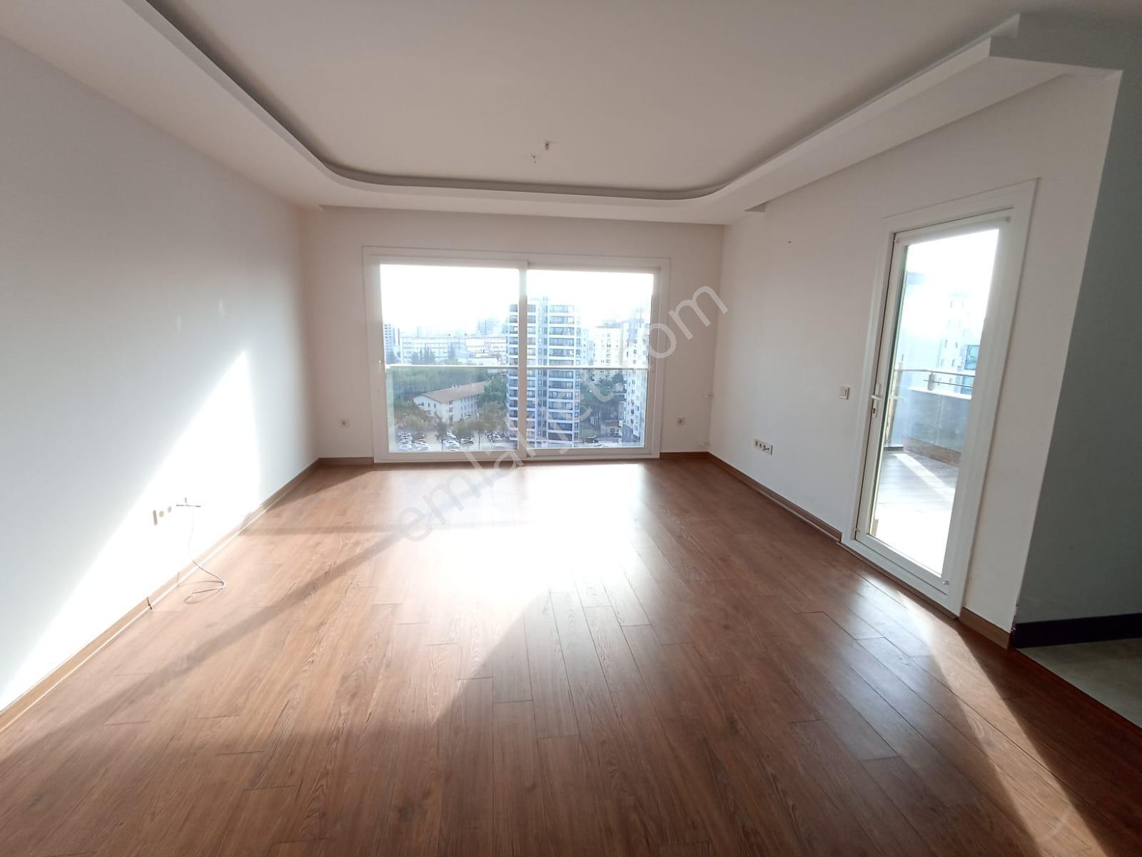 Barajyolunda Kapalı Otoparklı 3+1 Ebeveyn Banyolu Giyinme Odalı Doğalgazlı Lüks Daire - Görsel 18