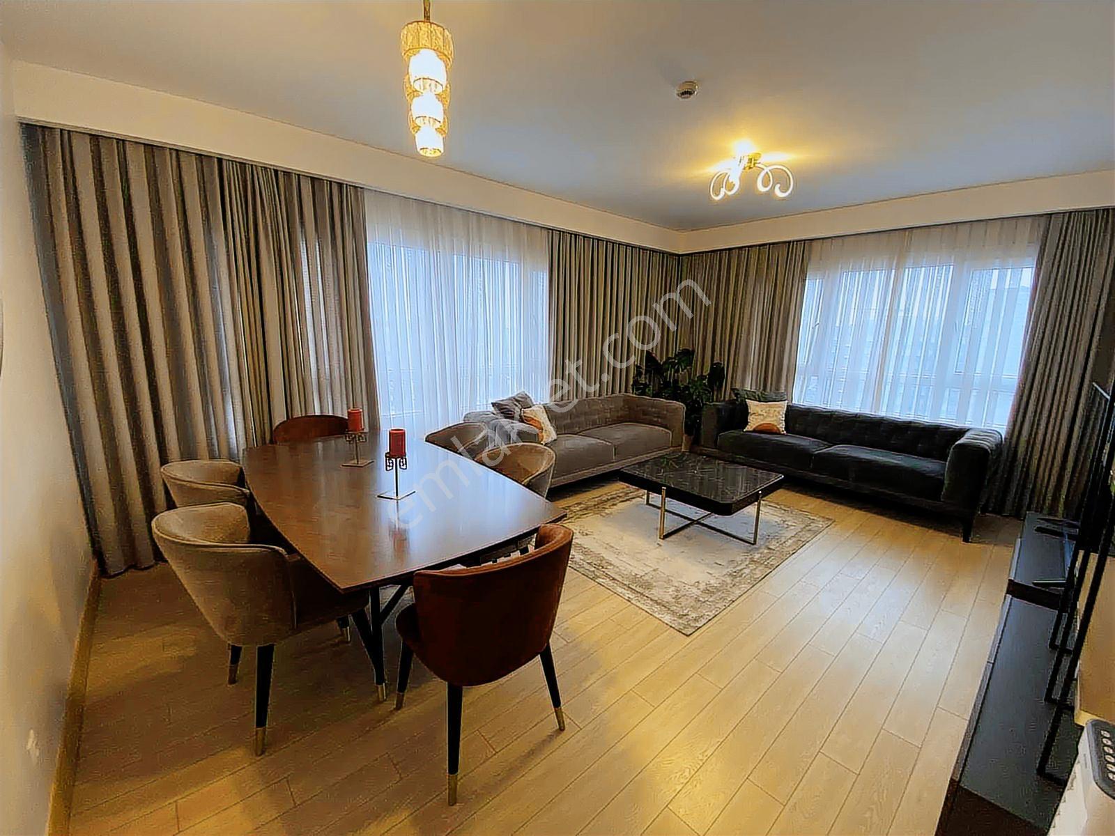 Nurol Park Güneşli Satılık 3+1 170 M2 26.kat Lüks Eşyalı Daire
