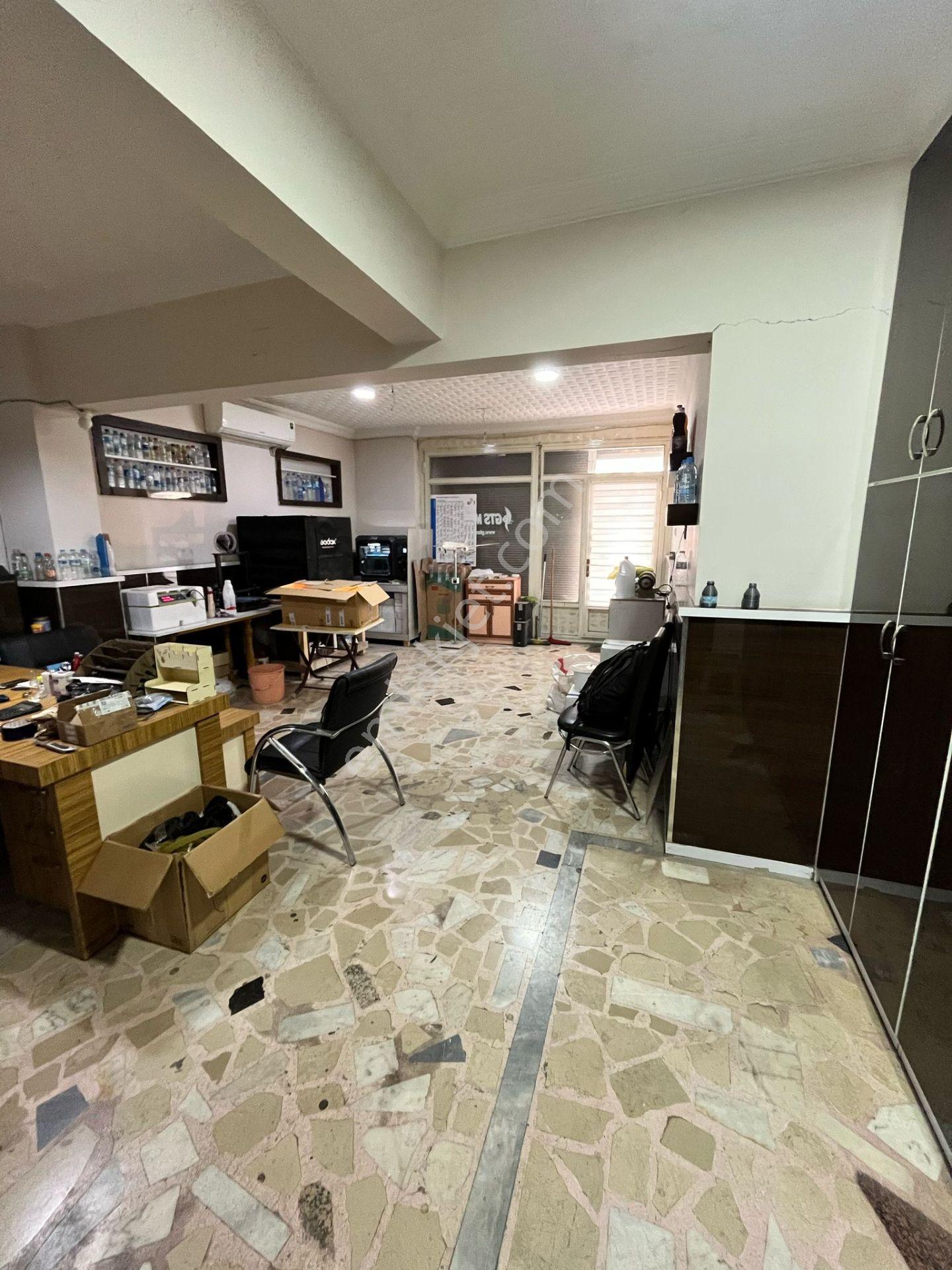 Gazikent 19 Nolu Cadde Üzeri 80 Metre Dükkan Otobüs Güzergahında - Görsel 4