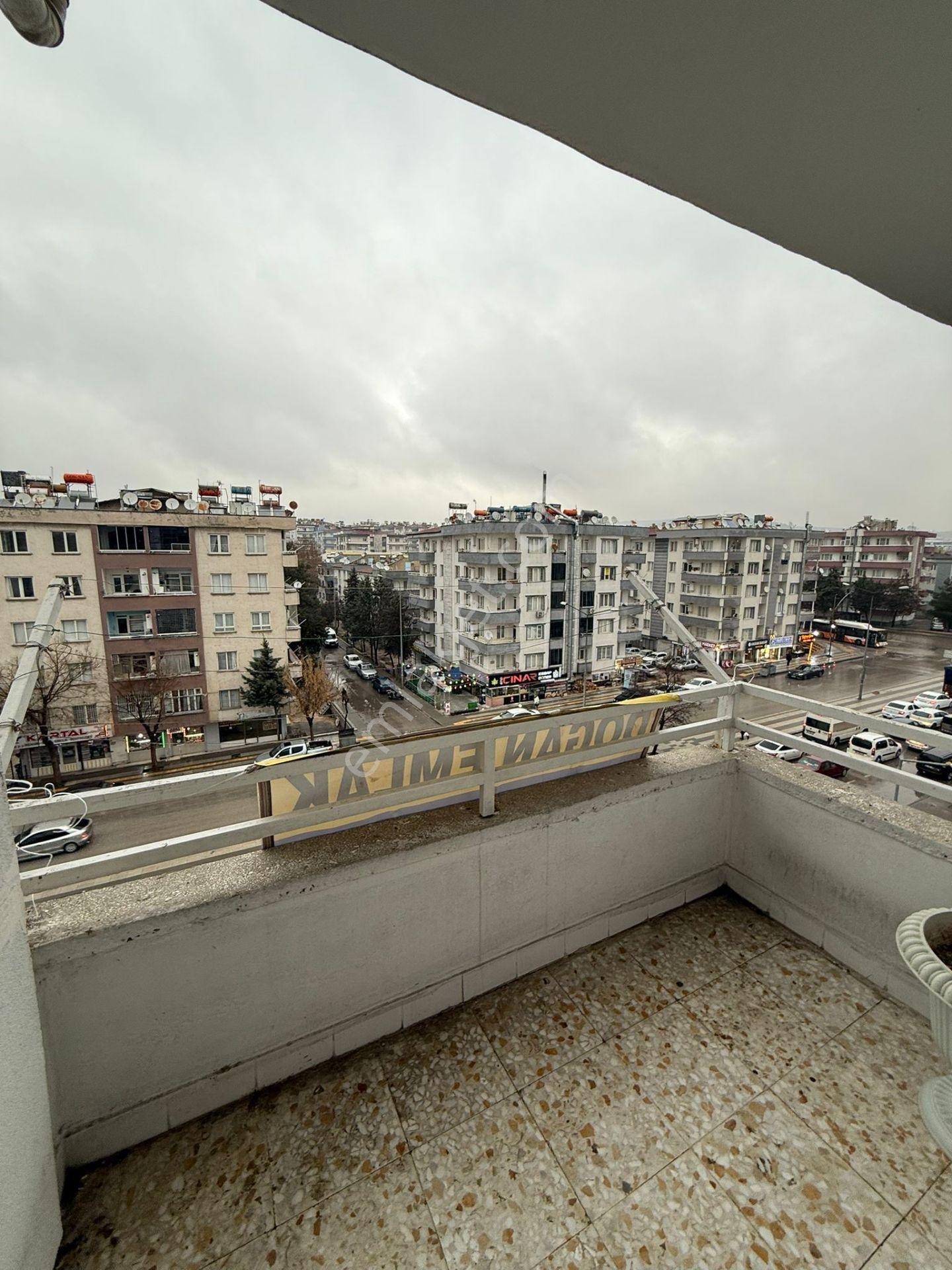 Doğan Emlak'tan-gazikent'te Satılık Ana Cadde Üzeri 3+1 Daire - Görsel 12