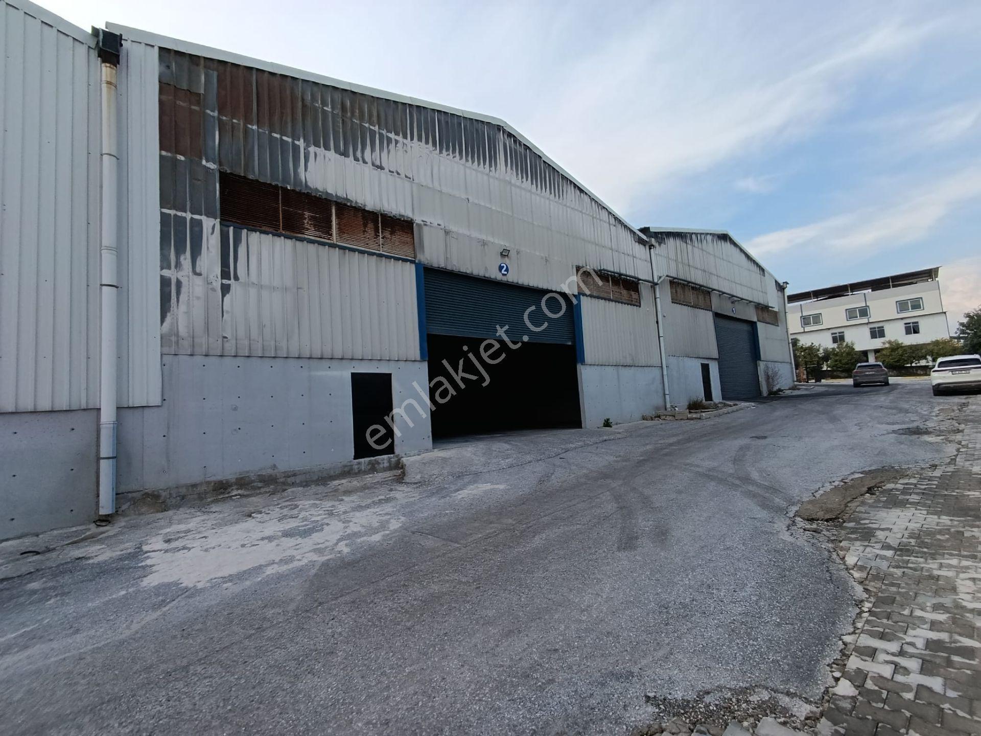 Remax Toros'tan 1. Organizede Her Türlü Kullanıma Uygun Depolar - Görsel 19
