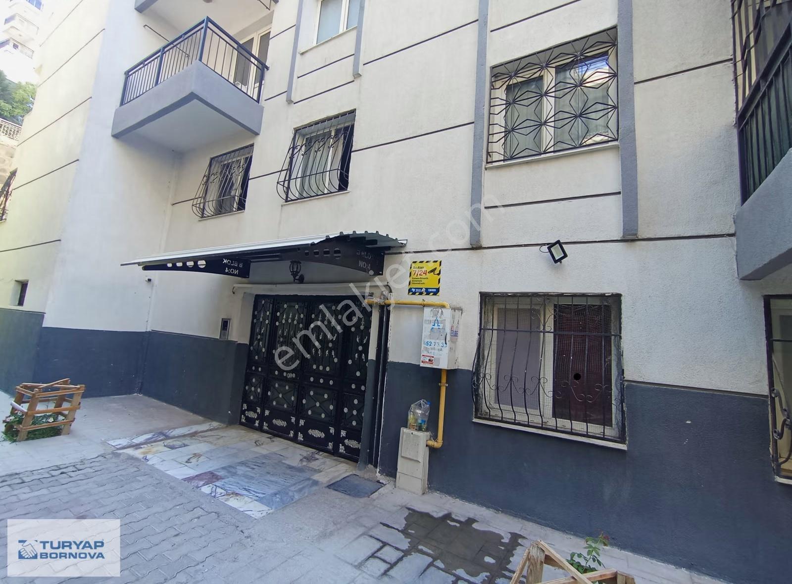 Buca Atatürk Mah. 3+1 Satılık Daire Mükemmel Konum - Görsel 14