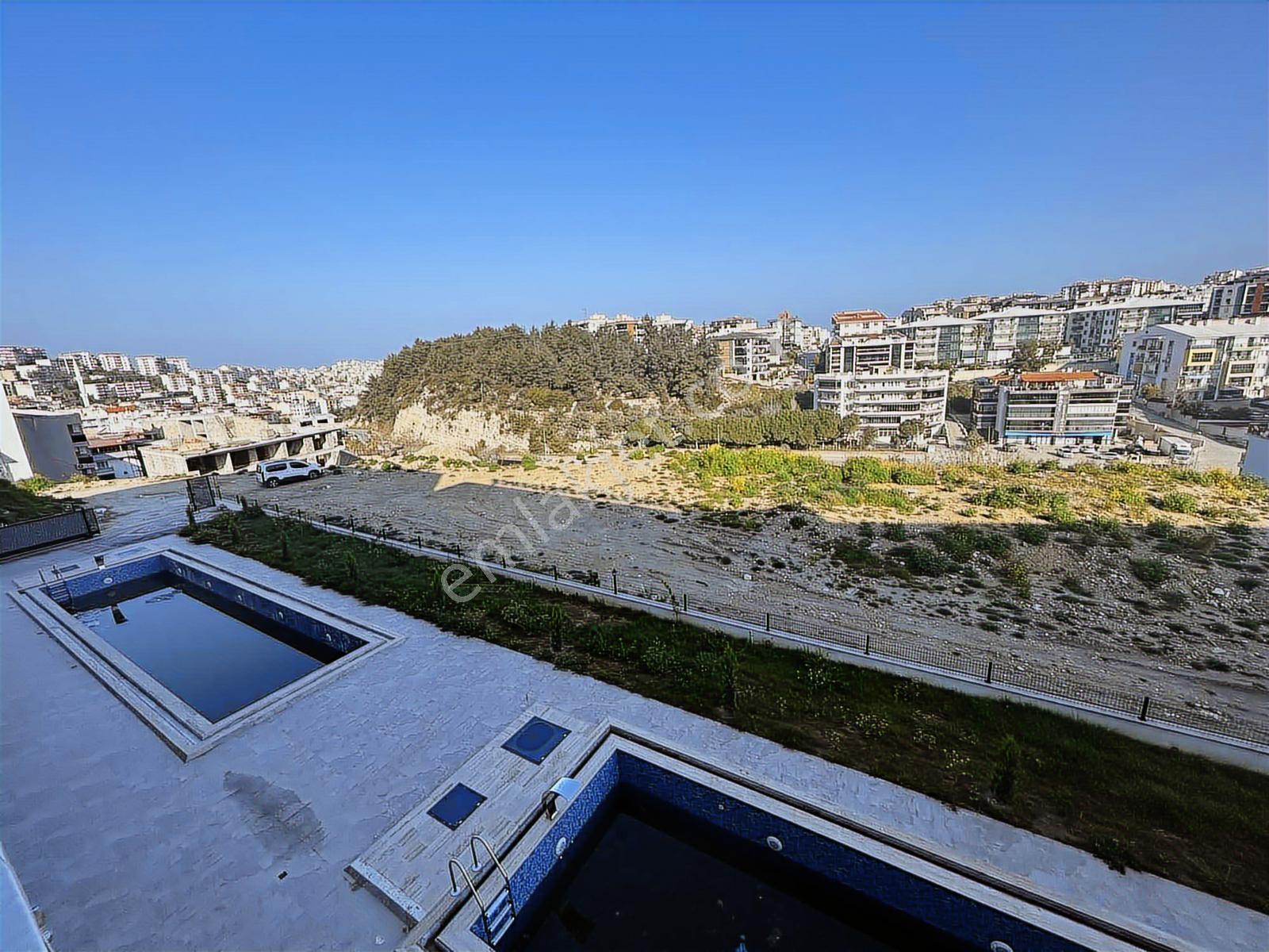 Acill Kuşadası Merkez Havuzlu Sitede Sıfır 2+1 Rezidans Daire. - Görsel 15