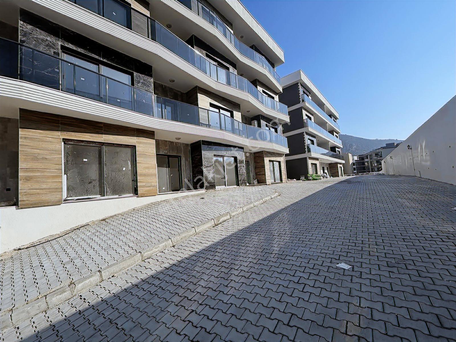 Acill Kuşadası Merkez Havuzlu Sitede Sıfır 2+1 Rezidans Daire. - Görsel 20