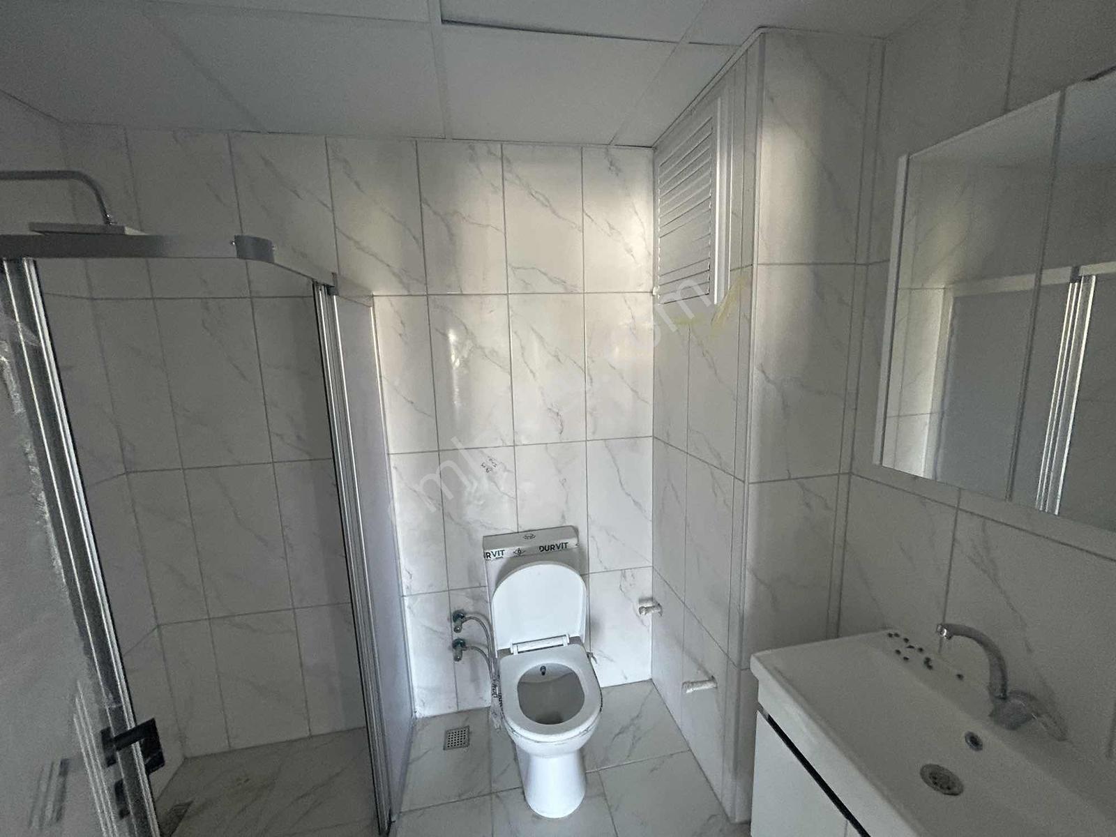 Acill Kuşadası Merkez Havuzlu Sitede Sıfır 2+1 Rezidans Daire. - Görsel 9